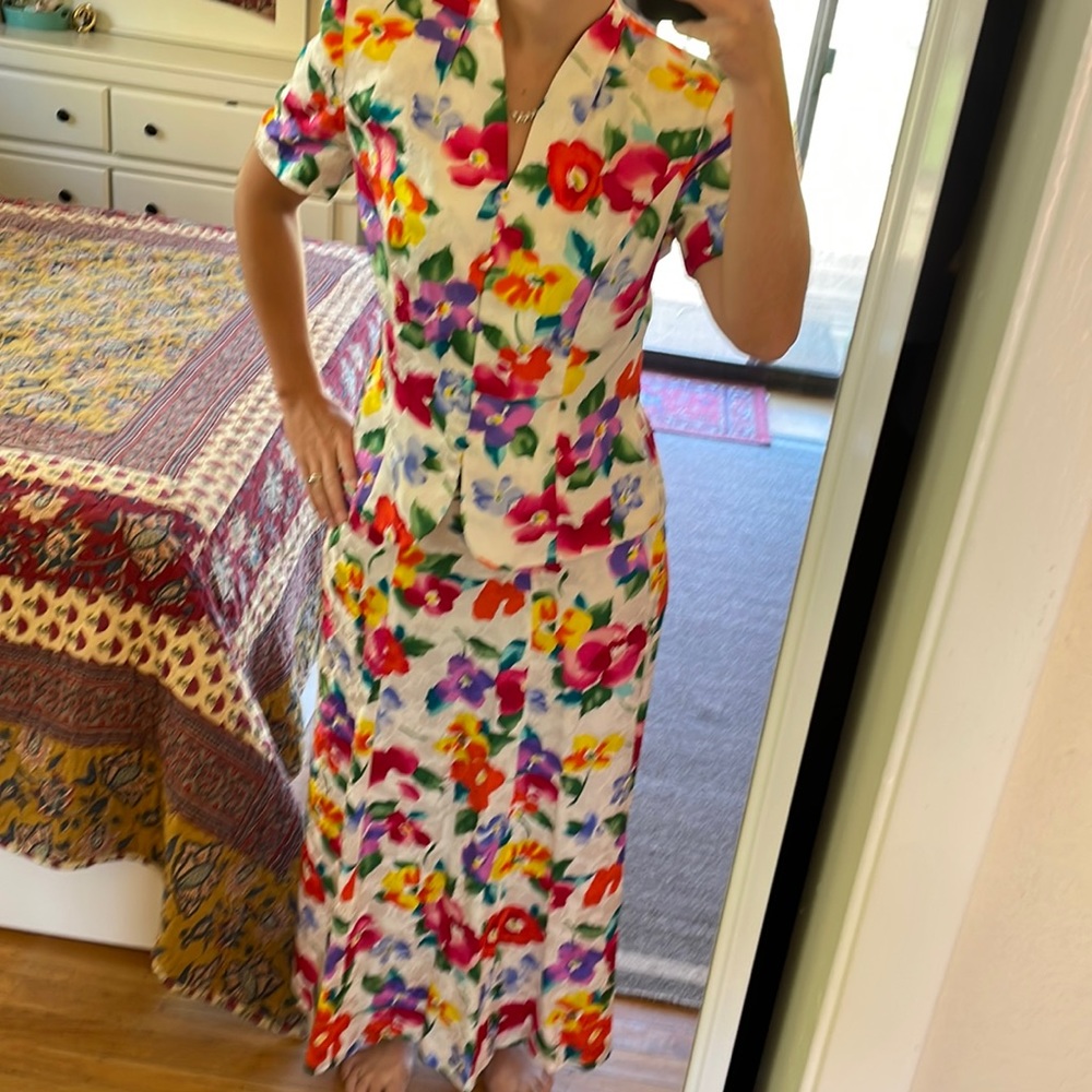 Maggy London Vintage Silk Skirt Suit Floral 4